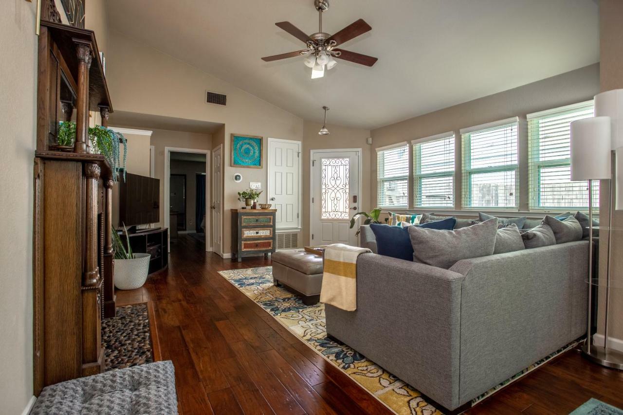 Comfortable, Family And Business Friendly 2Bd/2Ba House In North 오스틴 외부 사진